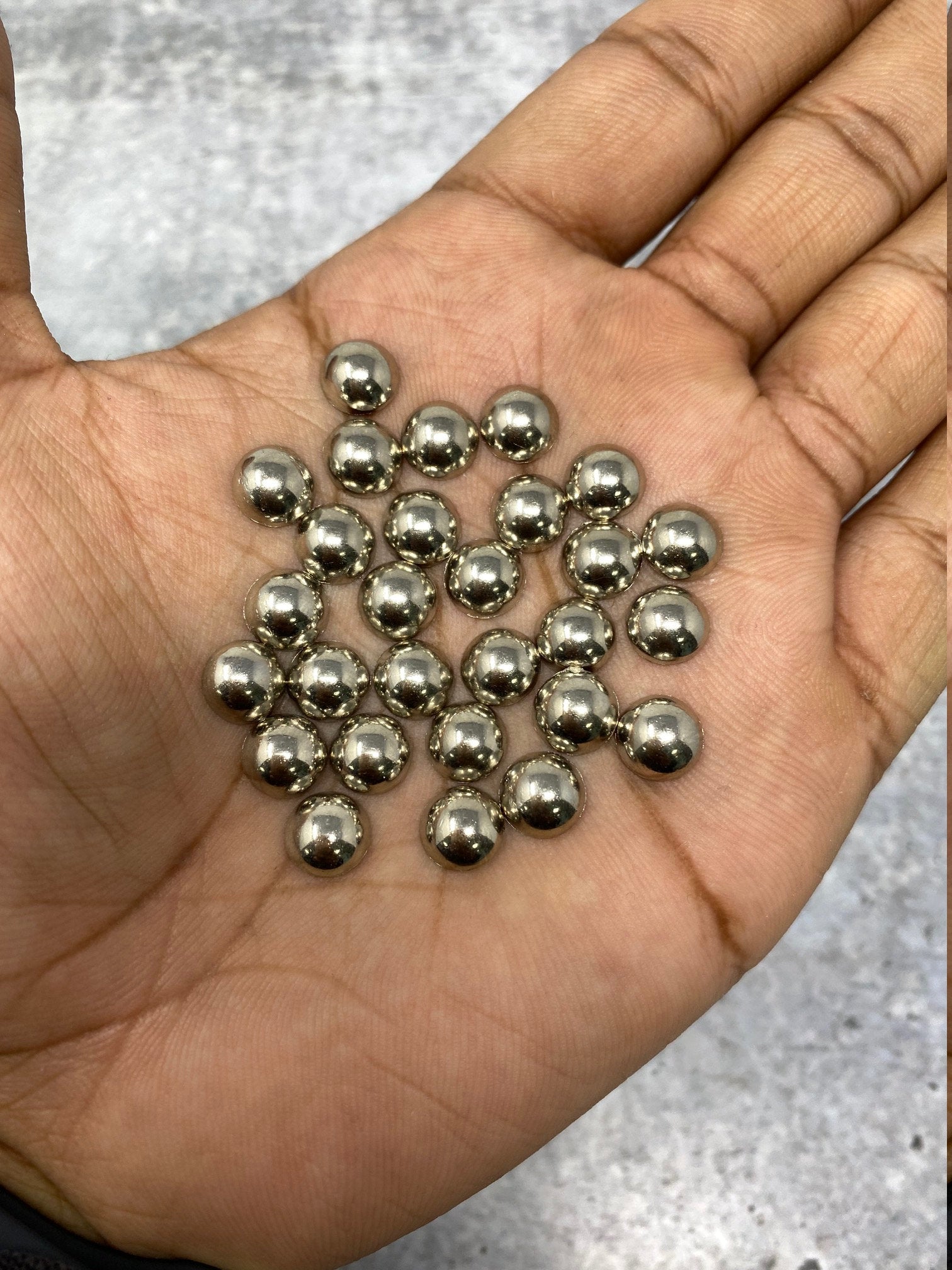 8mm dome studs