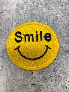 SMILEY FACE NEW FUNNY YELLOW 3 Logo Sew Ironed On Badge Embroidery  Applique Patch 