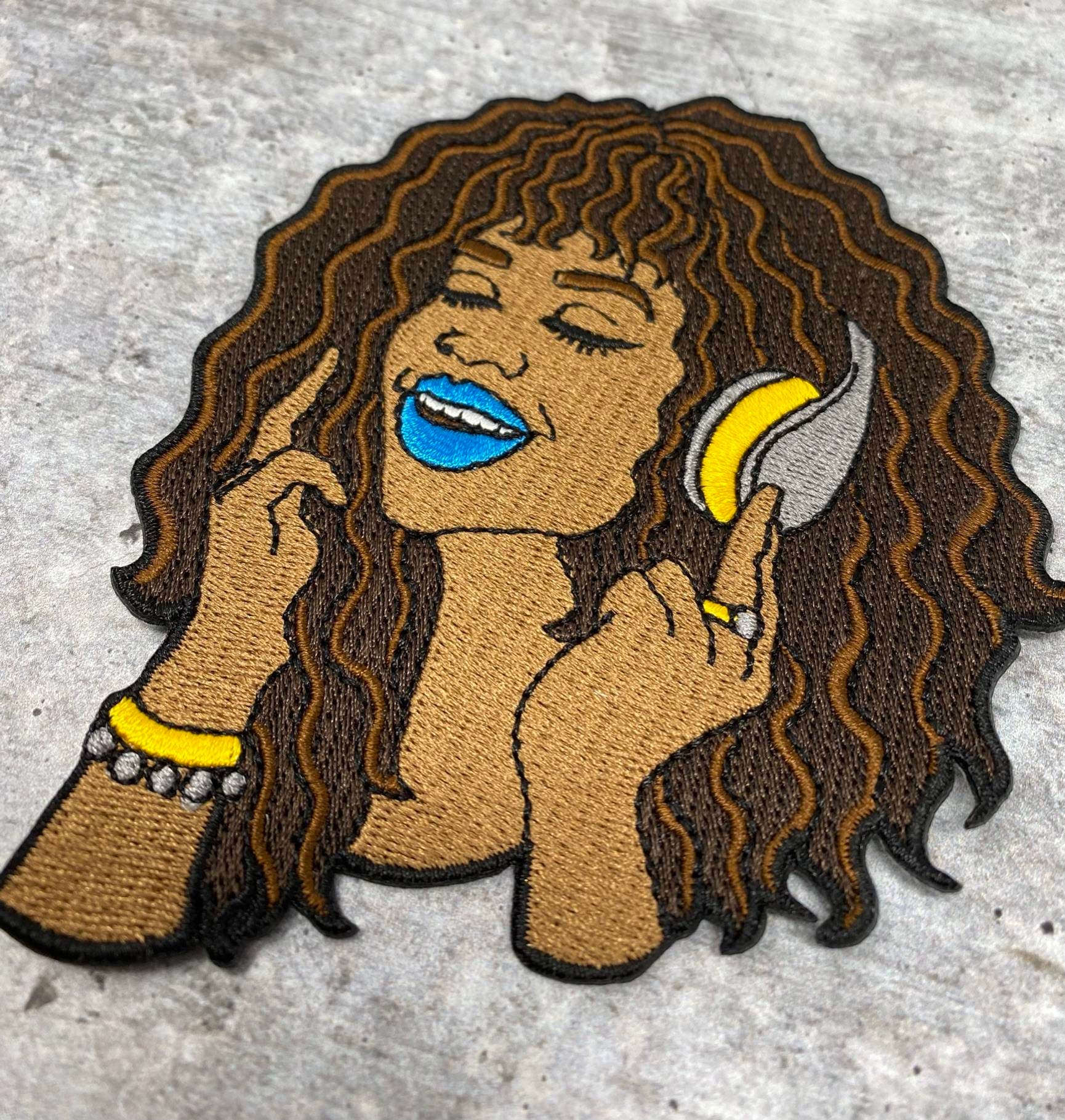 Sassy Chic "Groovin 2 Da Music" w/ Poppin Blue Lipgloss, Iron or Sew-on Embroidered Afrocentric Patch, Exclusive Appliques, Size 4.5", 1-pc
