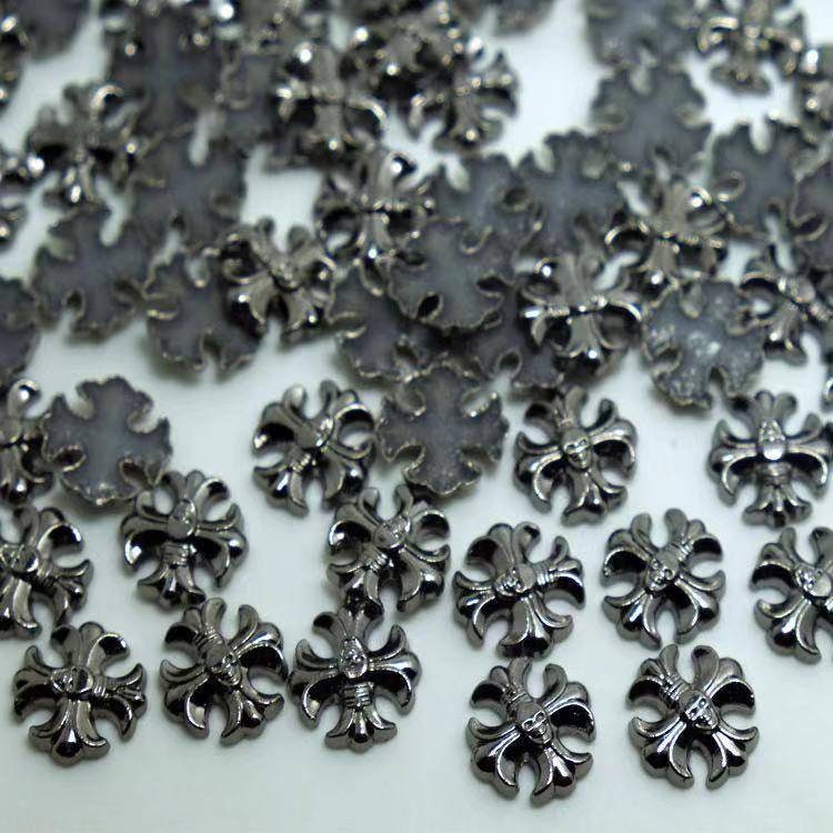 NEW, Hotfix Gun Metal Royal Cross Studs, 100 Pcs, (One Size), Great for Denim, Sweaters, Camo Jackets, Belts, Bags, Shoes, Crafts,+ MORE!