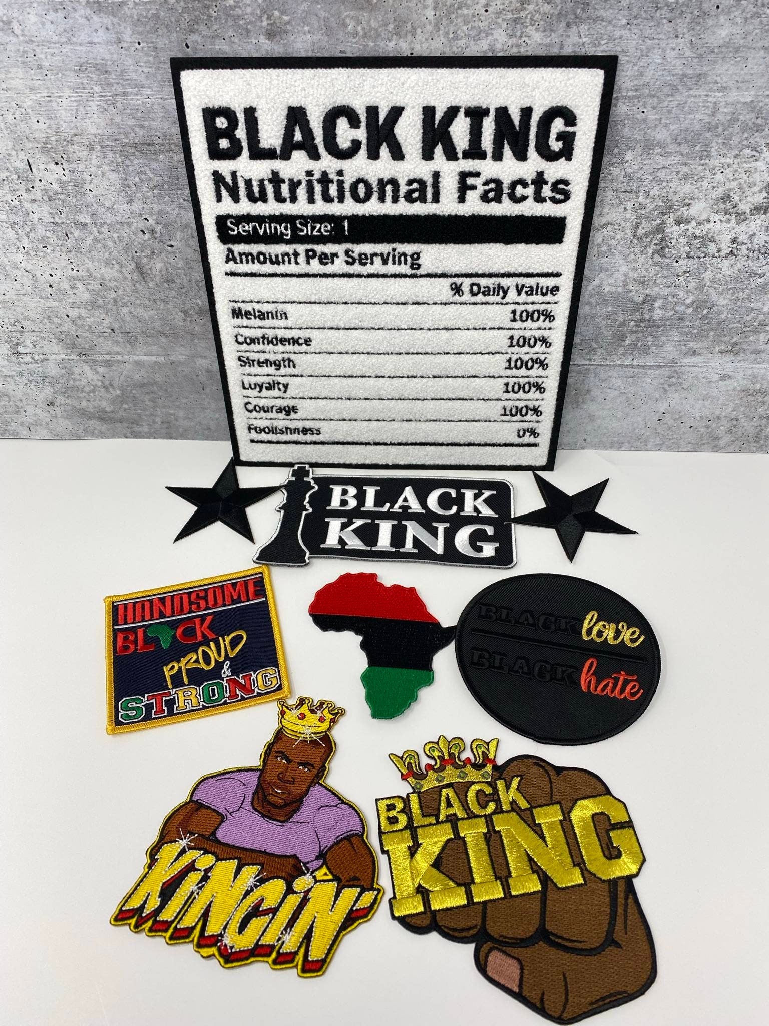 Black & Yellow, 3 Circular King Iron-on Embroidered Patch; Patches for  Men, Small Jacket Patch, Morale Patch, Cool Patches for Hats