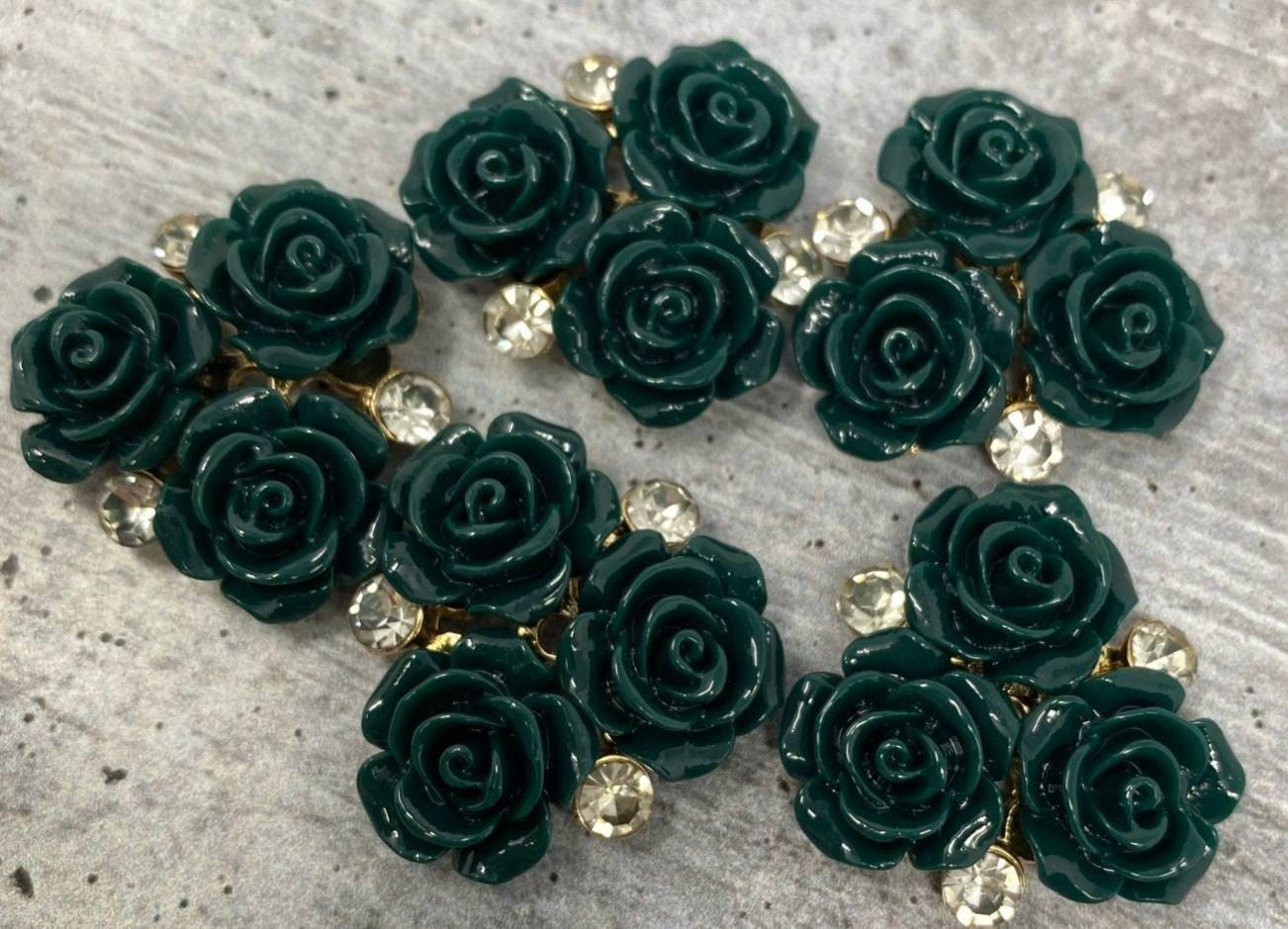 Forest GREEN Resin Triple "Open Rose Bud" w/Bling, Flatback Charm, 1-pc Charm for CR O CS, Phone Cases, Sunglasses, Decor, & More! Size 2"