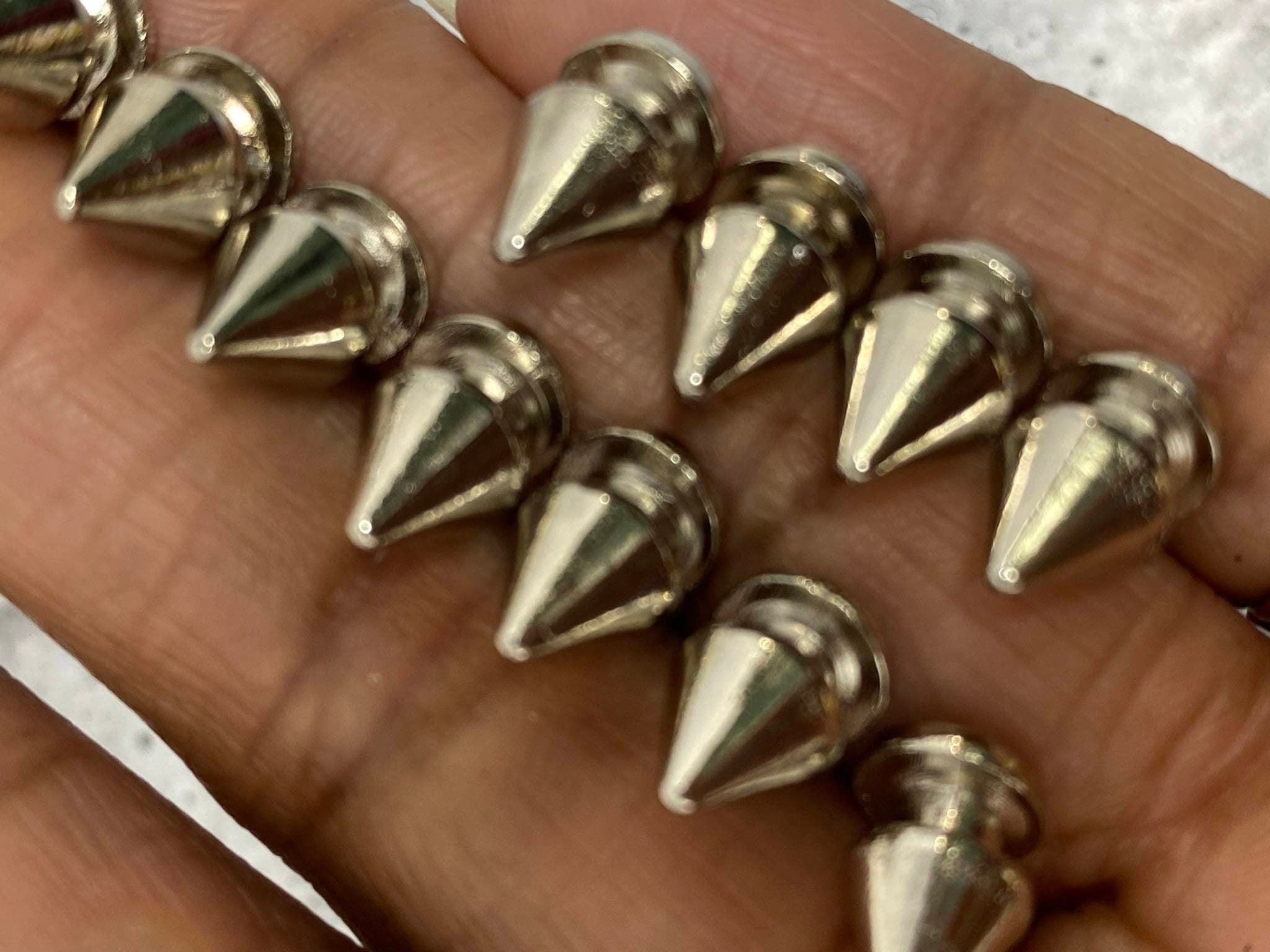 New,"Silver" Spikes, 12mm, 100-pcs, Spikes w/Screws, Small Cone Spikes & Studs, Metallic Screw-Back for DIY Punk, Leather, Bags, and Apparel