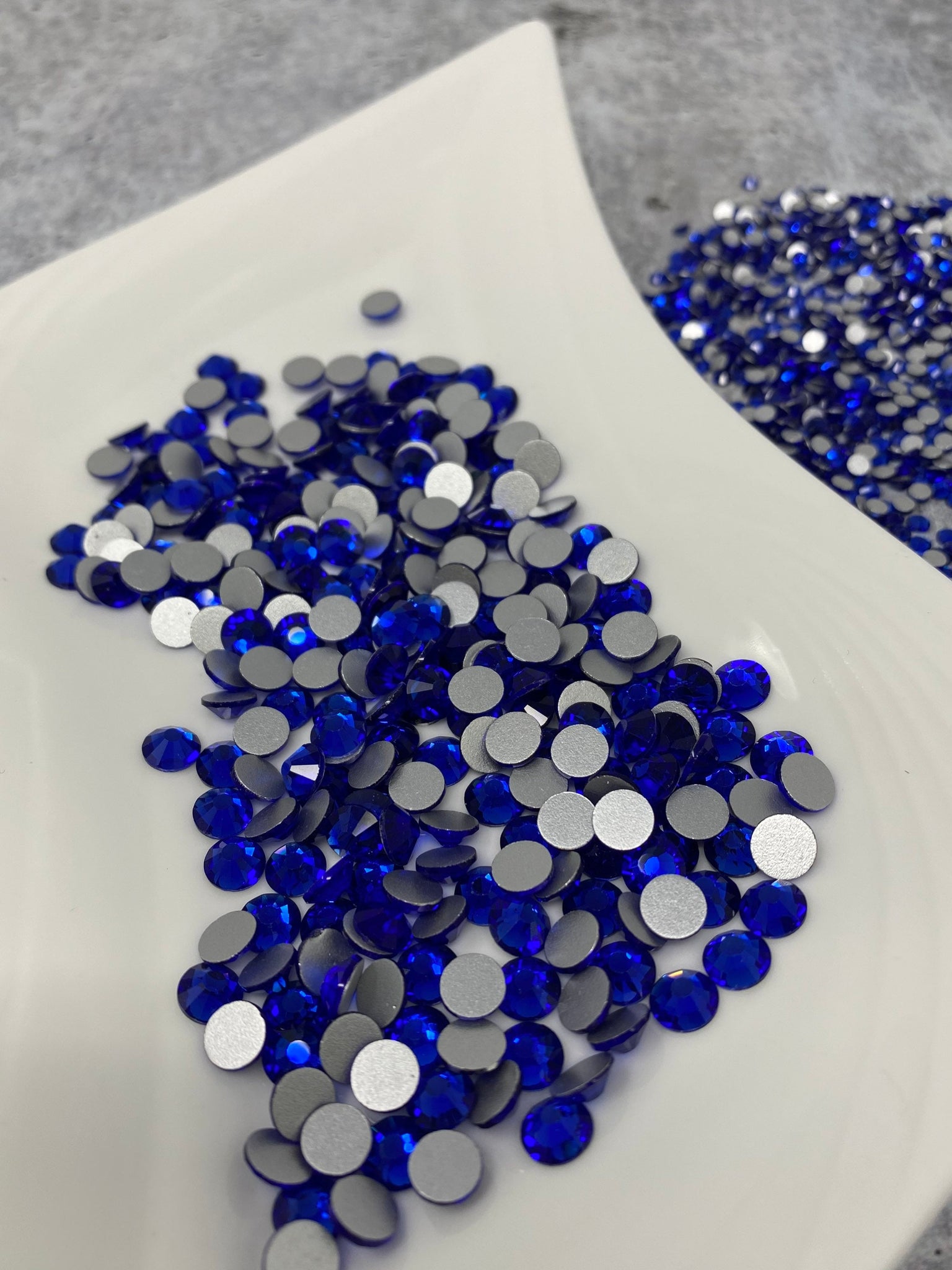Glass Rhinestones "ROYAL BLUE" Non-Hotfix, Sizes SS6 - SS30, Faceted Rhinestone Crystals, Round FlatBack Glass (1440), Periciosa Stones