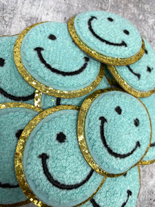 CHENILLE SMILEY FACE PATCH – The Refinery