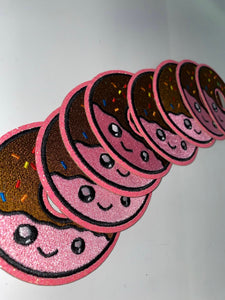 NEW, Adorable 1-pc "Sprinkle Donut" Patch w/Pink GLITTER, Cute Patch for Girls, iron-on Patch, Denim & Crocs Patch for Little Girls, Size 3"
