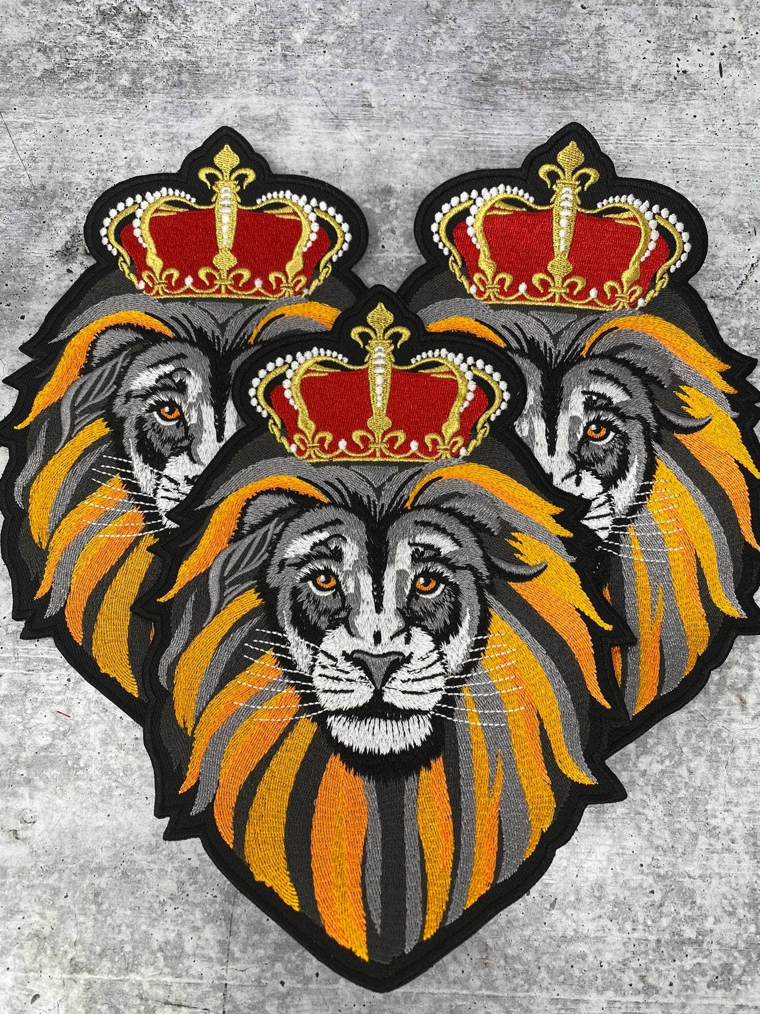 4pcs/pack Black King With Crown Lion Iron On Patches For Clothing Designs  Lion Power DIY Heat Transfer Decals On Clothes