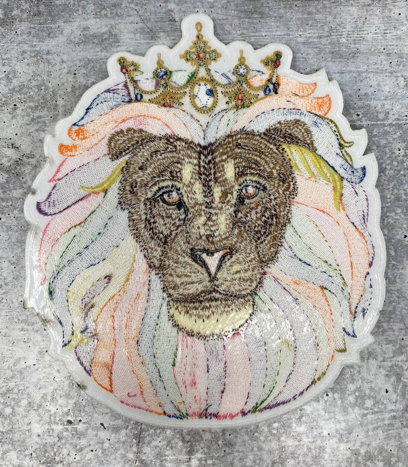 Exclusive: 1-pc Colorful Queen Lion w/GOLD Crown 100% Embroidered Iron on  Patch, DIY Applique, Large Patch, Size 9, Jacket Patch for Her