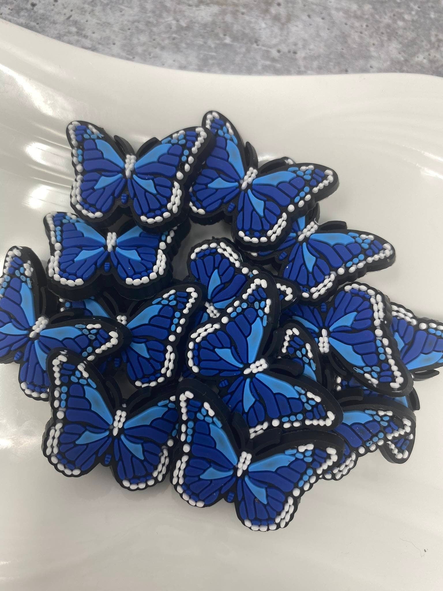 Cute, 1-pc Blue Butterfly Croc Charm; Charms for Girls & Nurses; Trendy  Rubber Charm for Shoes and Silicone Bracelets, Glam Shoe Decor