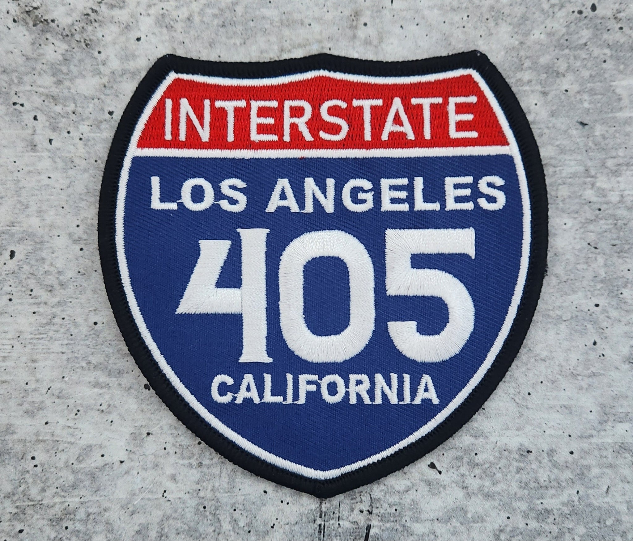 Collectable 1-pc, "LOS ANGELES, 4" Interstate 405" Iron-On Embroidered Patch; Popular California Emblem, Red/White/Blue Badge, Patch for Jac